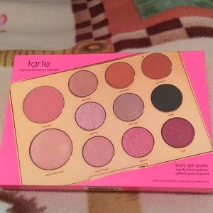 Tarte double duty eyeshadow palette
